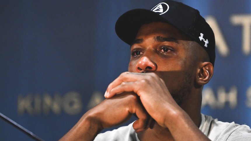 Антъни Джошуа ще се оттегли от бокса след няколко дни