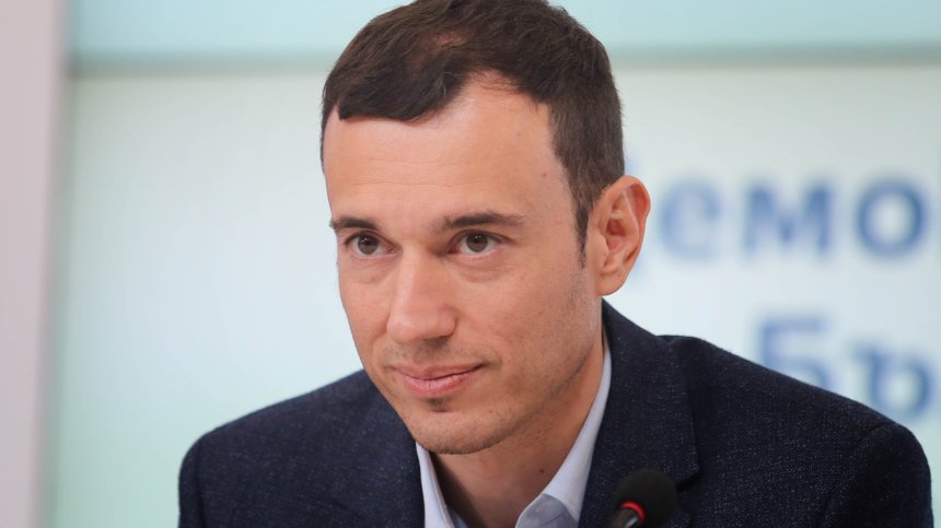 ОИК ще заседава извънредно днес заради сигнал срещу Васил Терзиев
