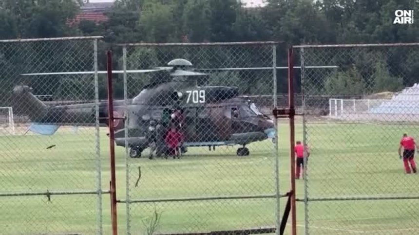 В силен шок е момчето, станало свидетел на трагедията с мълнията