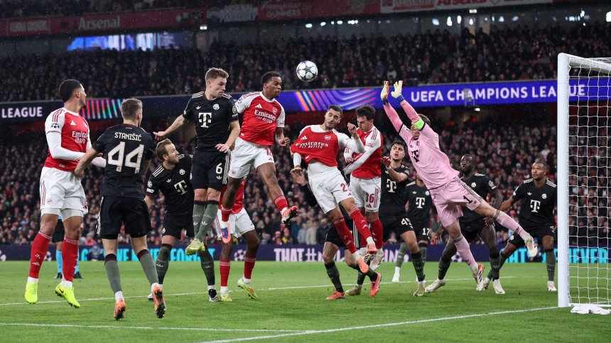 Шампионска лига: "Арсенал" тресна "Байерн", ПСВ унищожи "Ливърпул" на "Анфийлд"