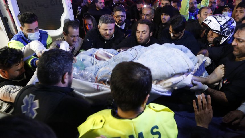 Поне двама цивилни са загинали при израелски въздушен удар в Дамаск