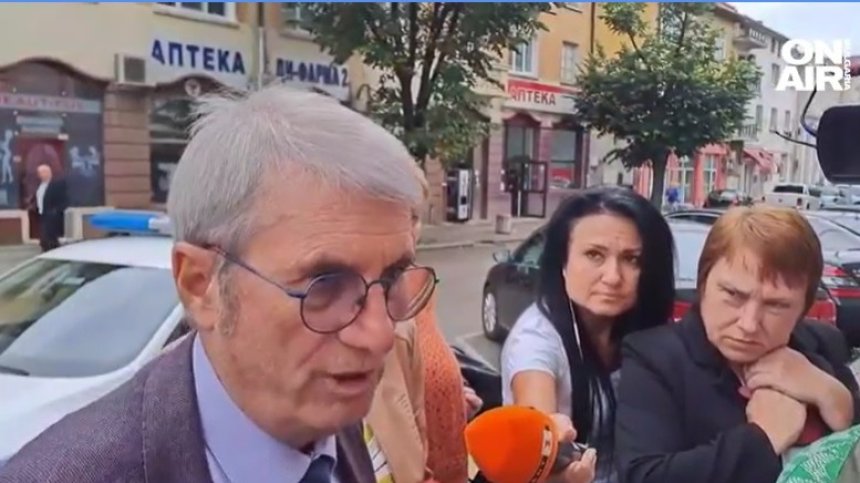 Криза и оставки в болницата във Враца, министър Хинков обяви какво следва