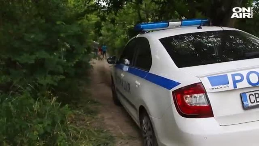 Пожарът, при който загинаха 2 деца, вероятно тръгнал от електрическа печка