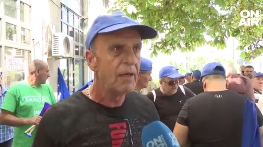 "Бърза помощ колабира": Протестиращите повече не вярват на обещания