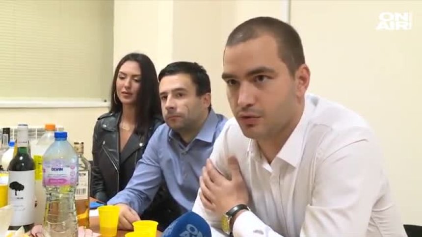 Различният 8 декември: Как празнуваха студентите?
