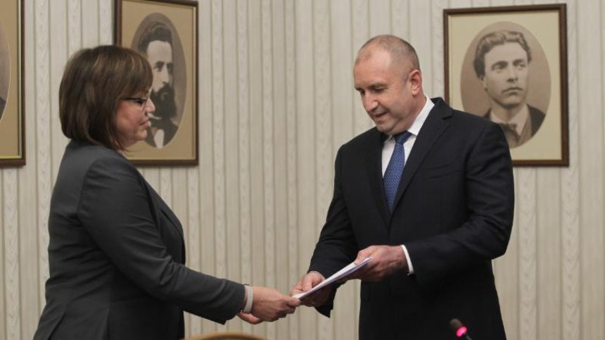 Два месеца до президентския вот: Кандидат на БСП може да спъне Радев?