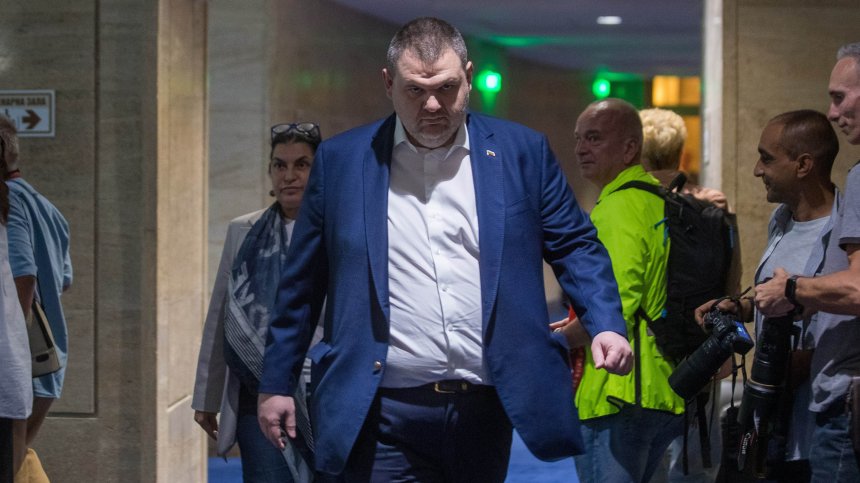Делян Пеевски: Трябва да освободим България от соросоидните мрежи