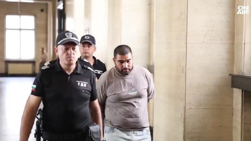 Катастрофата на "Челопешко шосе": Траян Филипов остава в ареста