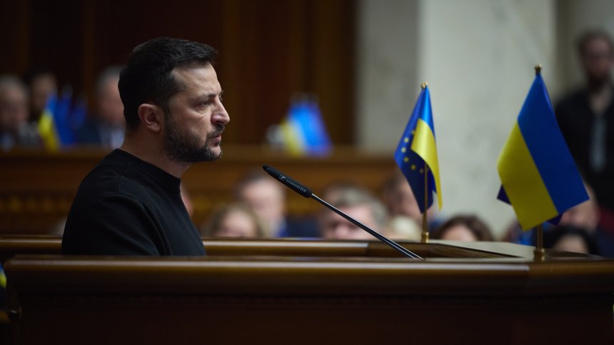 Володимир Зеленски пред ЕП: Трябва да отнемем парите и властта на Путин 