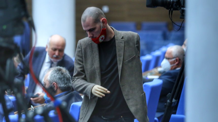 И Михаил Христов се отцепва от групата на БСП в парламента