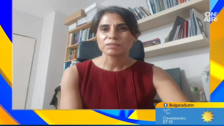 Българка в Истанбул: Мястото на атентата не е избрано случайно, фалшиви новини заляха пространството