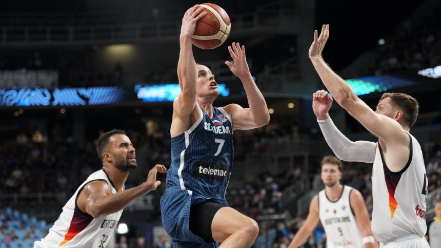 Германия елиминира Лука Дончич и Словения от Евробаскет