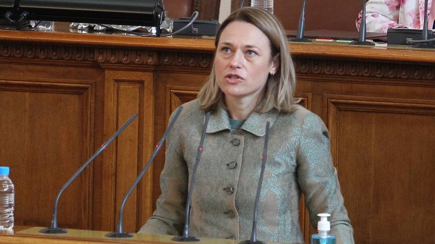 Избраха Ива Митева от "Има такъв народ" за председател и на 46-ия парламент