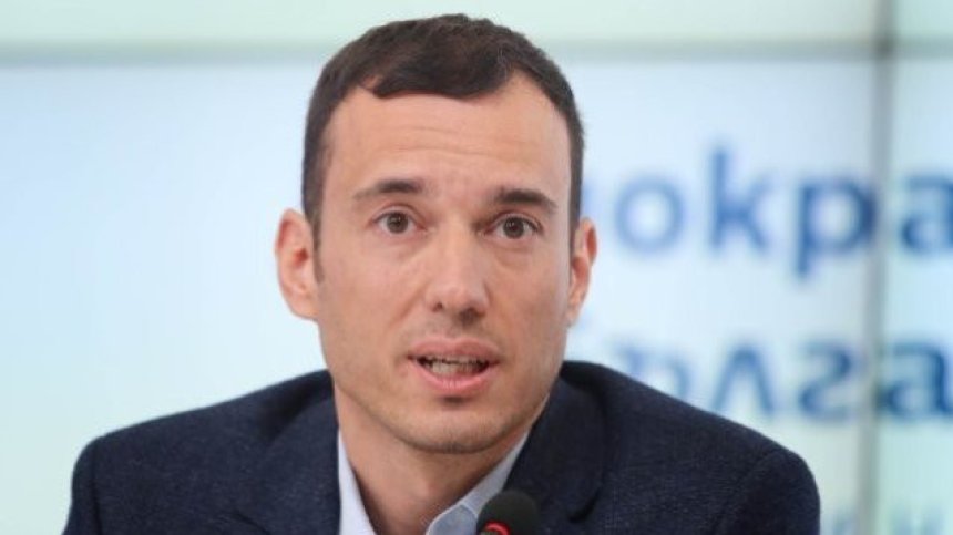 Васил Терзиев за СОС: Няма причина да бъда в залата, където словоблудстват над мен