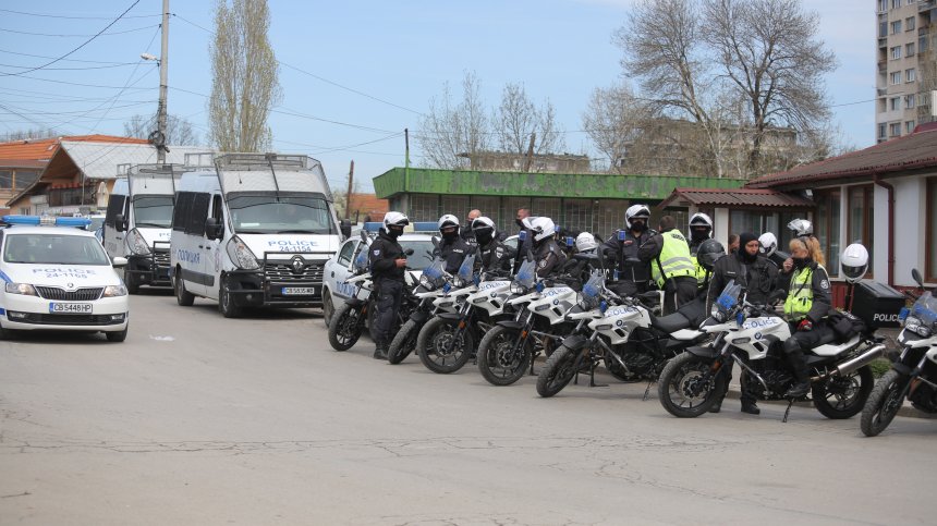 Нормализира се обстановката във "Факултета" след протеста на ромите