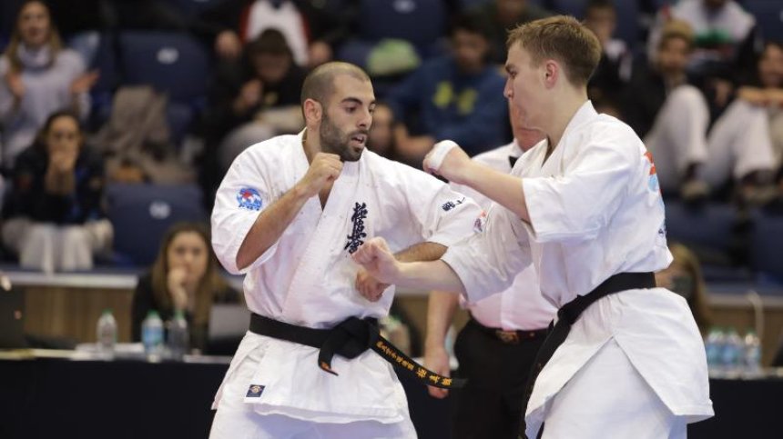 5 сребърни и 3 бронзови медала за България от Европейското по карате киокушин