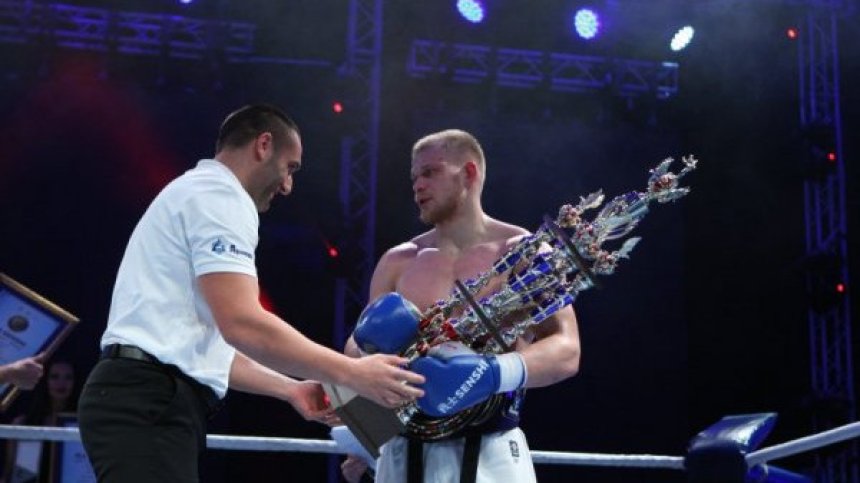 Виталий Ишахнели победи Масаки Фуджи на  SENSHI 5