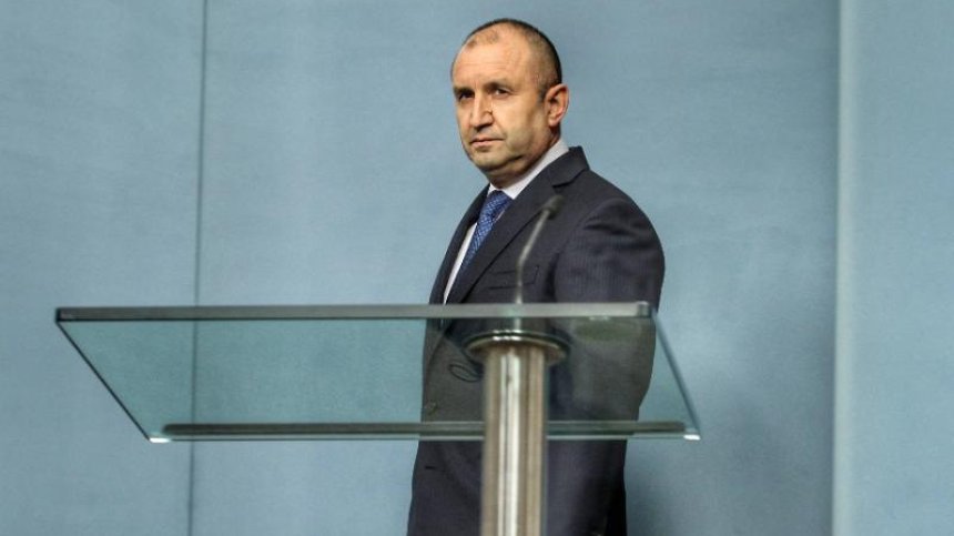 Радев към Шарл Мишел: Решението България да бъде лишена от Шенген не е справедливо