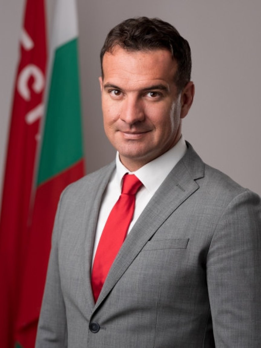 Глас от БСП: Соченето с пръст към една личност е пагубно за цялата партия