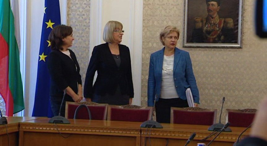  ГЕРБ и и Патриотичният фронт преговарят за възможностите за управлението