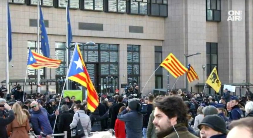 Брюксел на протест против независимостта на Каталуния