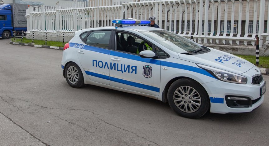 Пореден случай на домашно насилие в София: Мъж бие жена си и я заплашва с нож