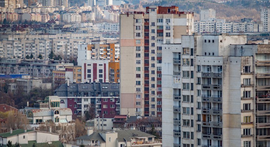 Драстичен спад в броя на сделките с имоти в София