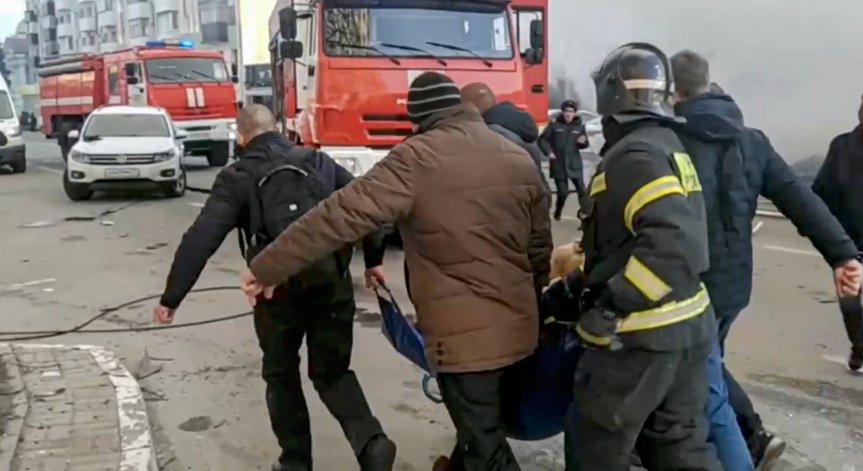 Русия съобщи за 10 убити в Белгород: Преместете се в бомбоубежищата