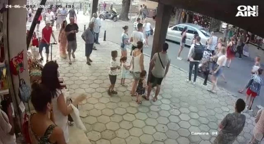 Обвинение за мъжа, нападнал туристи