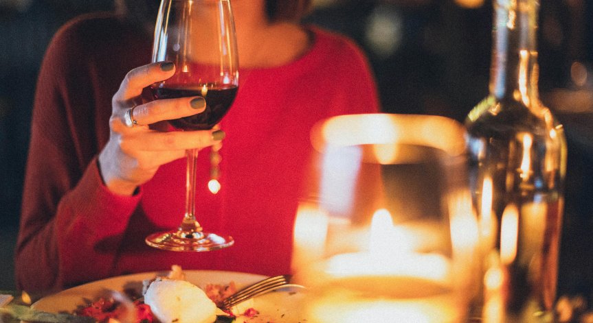 СЗО предупреждава: Алкохолът предизвиква рак на гърдата, малко жени са запознати 