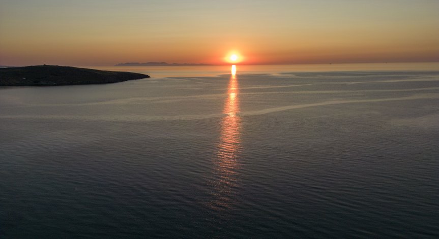 Утре от северозапад в страната ще навлиза относително студен въздух.