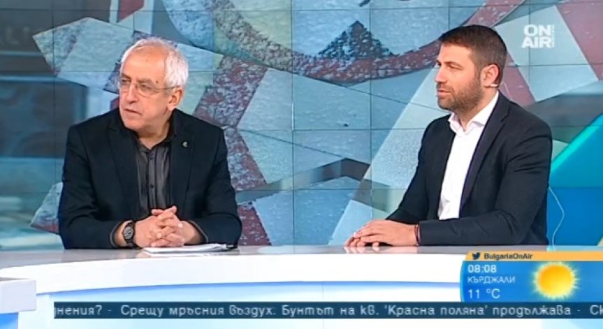 При 1 и 2 нарушения железницата понасяла. При 3 - катастрофа. В Хитрино - натрупване