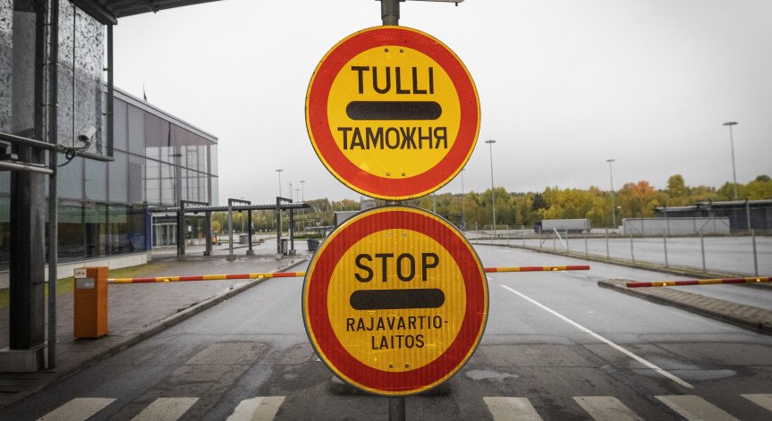 Финландия затваря границата си с Русия до второ нареждане
