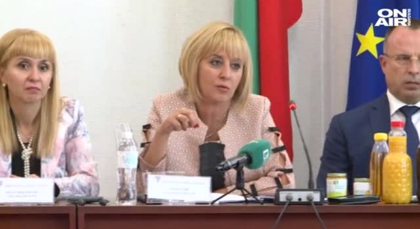 Депутати и министри подписаха декларация срещу двойния стандарт при храните