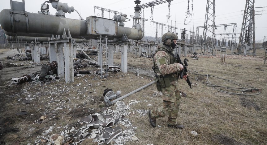 Русия отново удари Донецка област, двама души са ранени