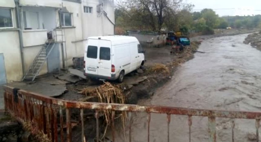 3 жертви взеха наводненията в Бургаско