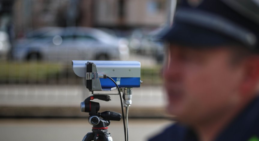 Отмениха глобата на шофьор, отказал два пъти проба за алкохол