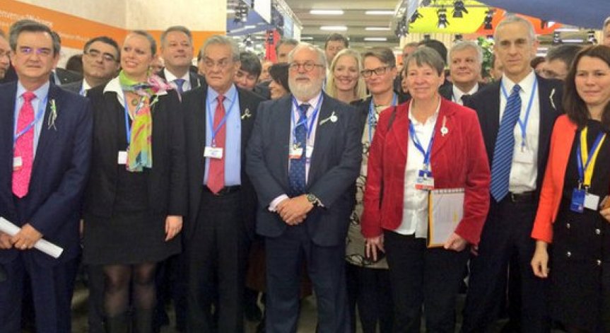 ЕС, развиващите се страни подкрепят климатичния договор