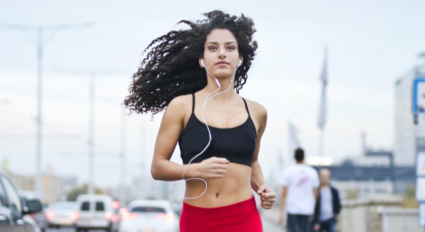 Как да намалим мазнините в областта на ханша и бедрата?