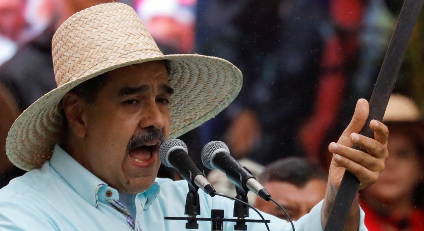 Мадуро заяви, че Тръмп иска петрола на Венецуела - това ли е истинската цел на САЩ?