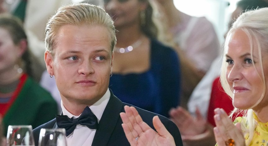 Мариус Хойби е разследван от 4 август миналата година.