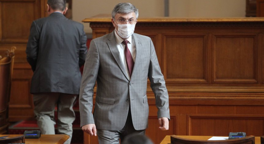 Вотът на българите в чужбина: Безапелационна победа на ДПС и Карадайъ