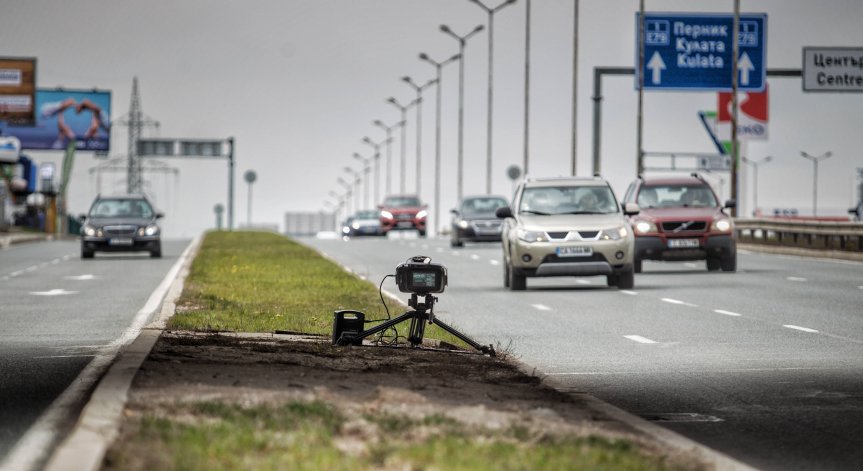 Внимание шофьори - проверете си винетката, 324 000 годишни изтичат през януари
