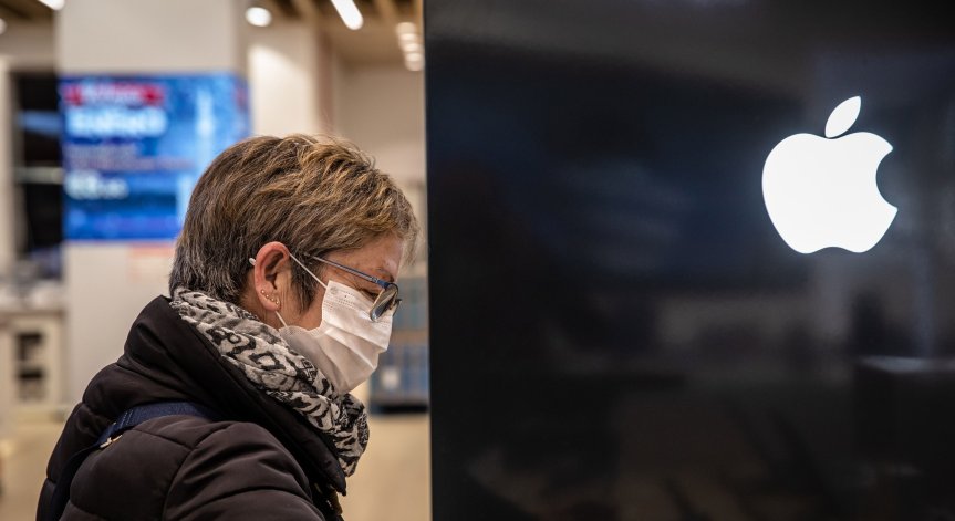 Apple получи титлата 