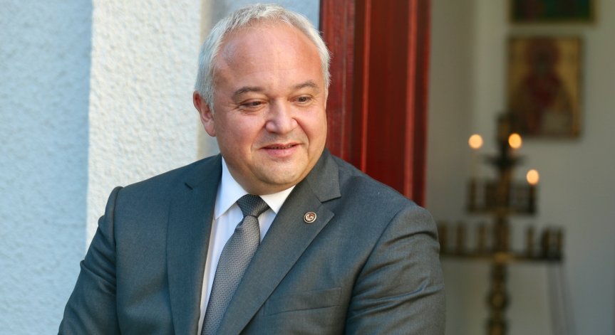 Демерджиев иска Сметната палата да провери Делян Пеевски