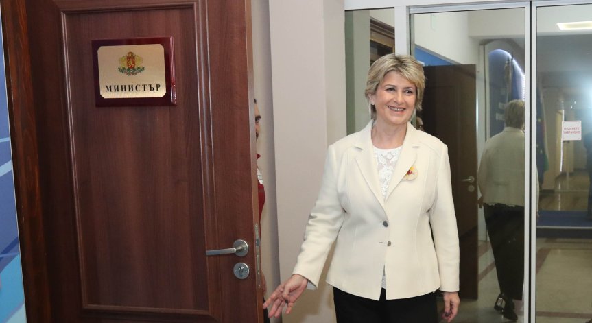 Весела Лечева: Всичко с новия стадион на ЦСКА върви по план