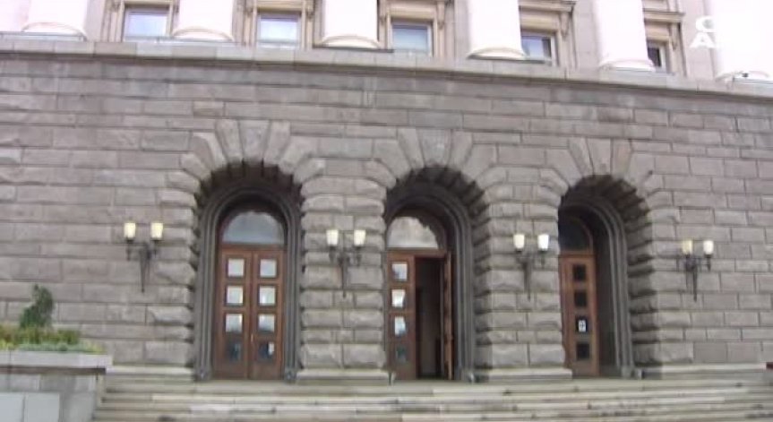 Позицията на България за Венецуела доведе до нов сблъсък между управляващи и опозиция