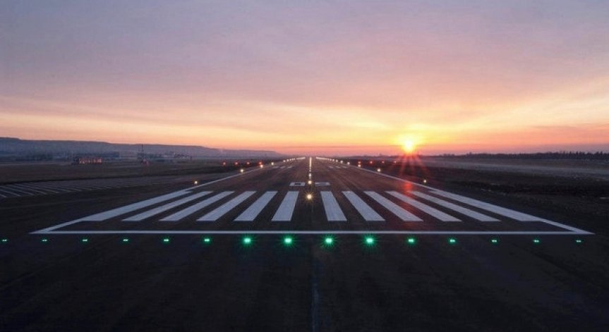 Намериха черните кутии на Боинг 737