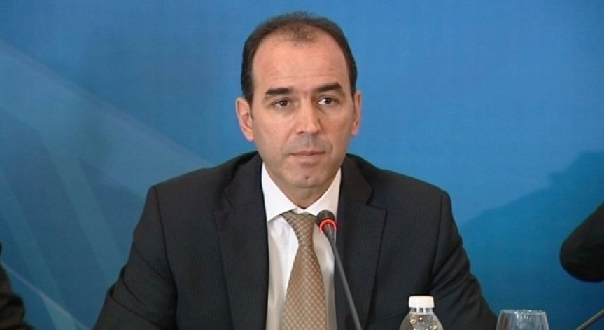 Управителят на БНБ готов да подава оставка