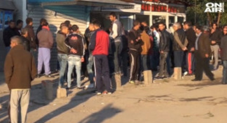 Събарят незаконнки постройки в Столипиново